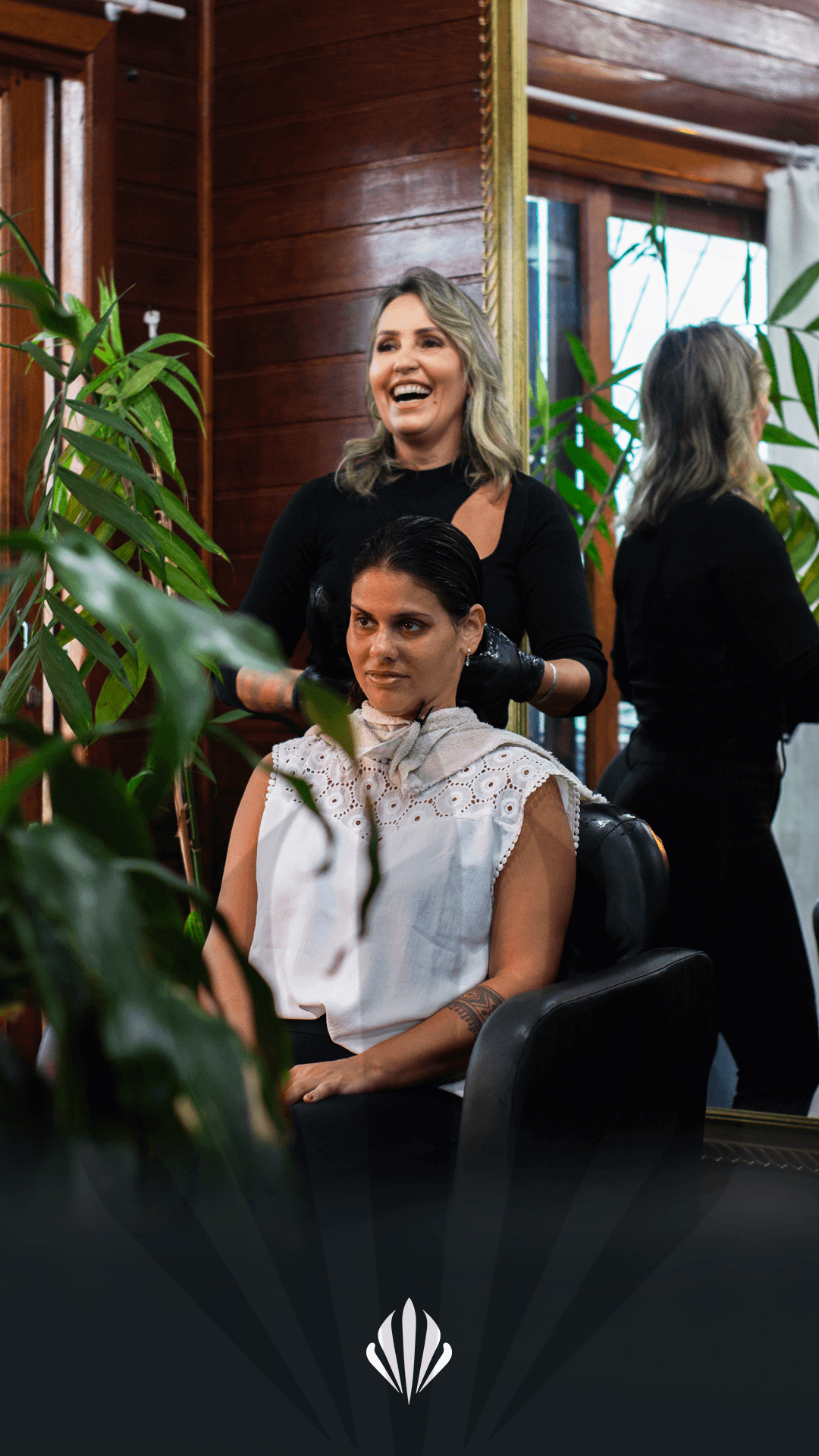 Salao-de-cabeleireira-Aline-Ledoux-Coiffeur-rio-tavares.png15